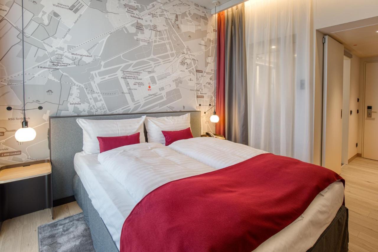 Intercityhotel Berlin Airport Ber Terminal 1 & 2 Schönefeld Exteriér fotografie Room in the hotel