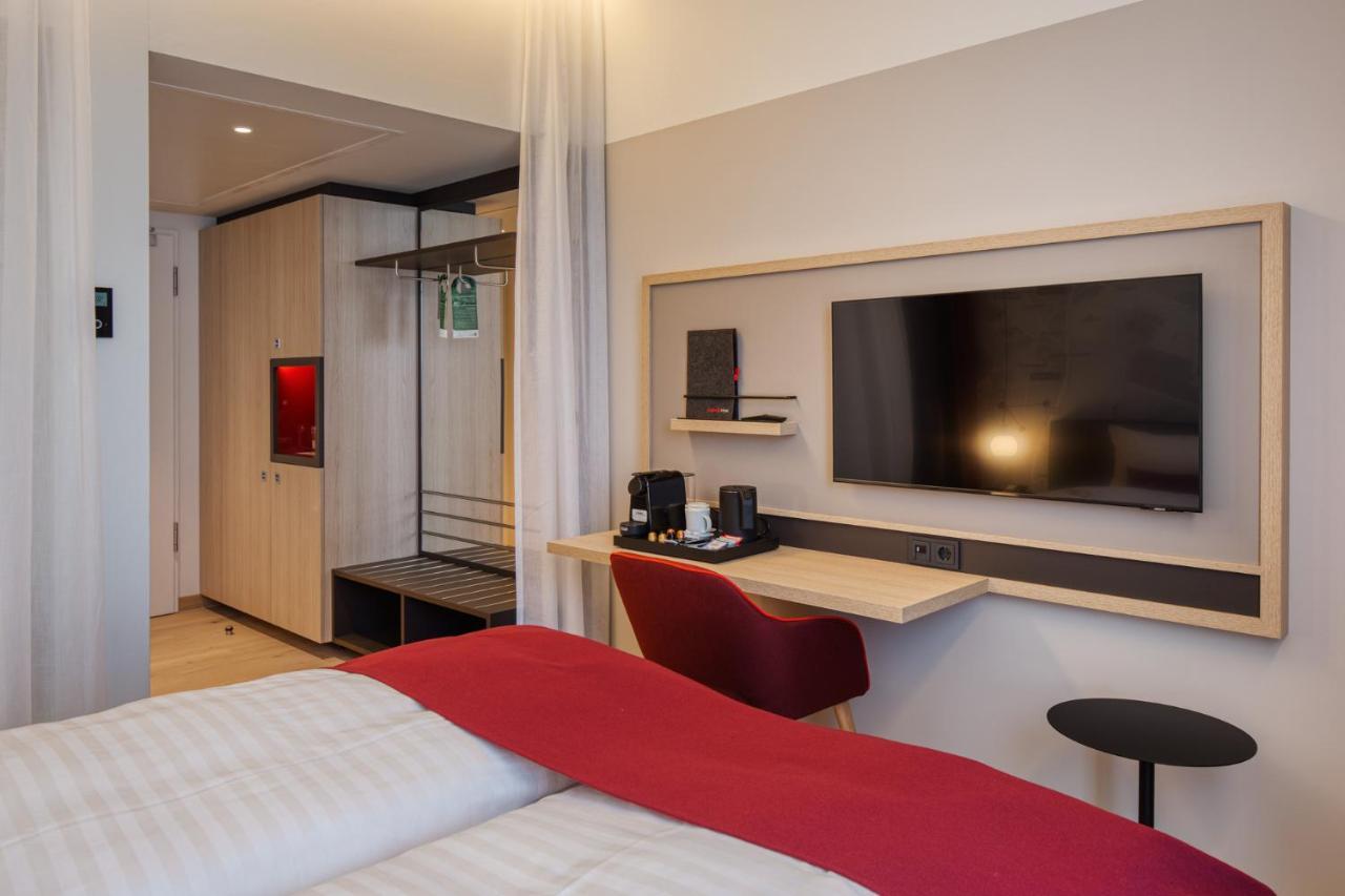 Intercityhotel Berlin Airport Ber Terminal 1 & 2 Schönefeld Exteriér fotografie Room interior